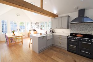 Photo 28- click for photo gallery